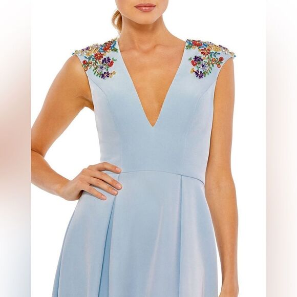 Mac Duggal NWT 26540 BEADED CAP SLEEVE V NECK A LINE GOWN in French Blue… - Picture 4 of 13